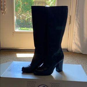 Frye Parker Tall like new